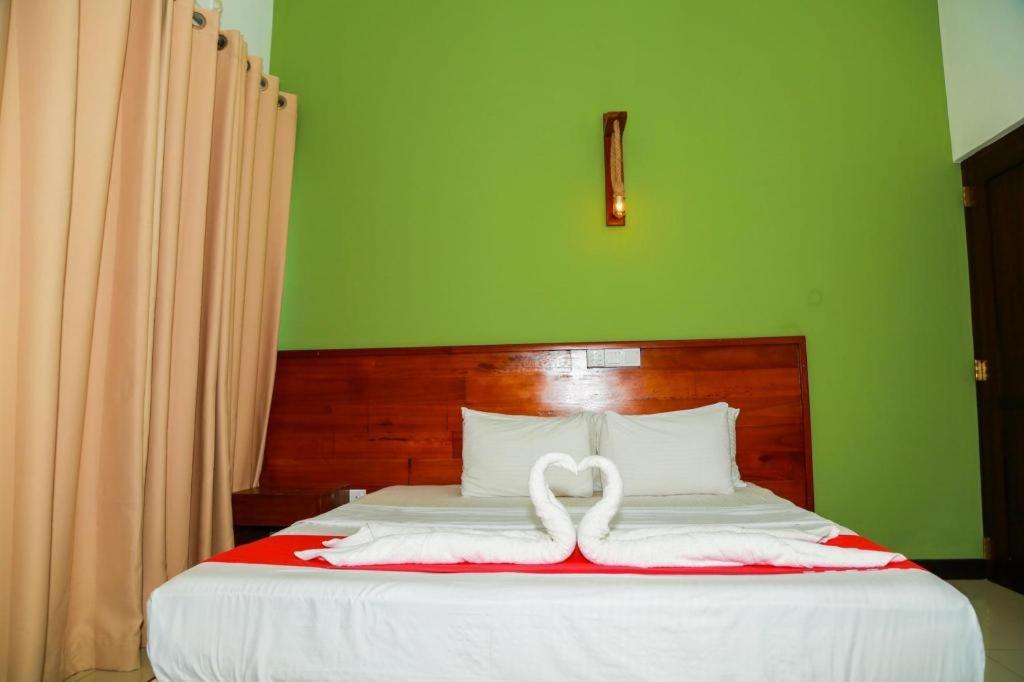 Sea Cloud Dalawella Hotel Unawatuna Dış mekan fotoğraf